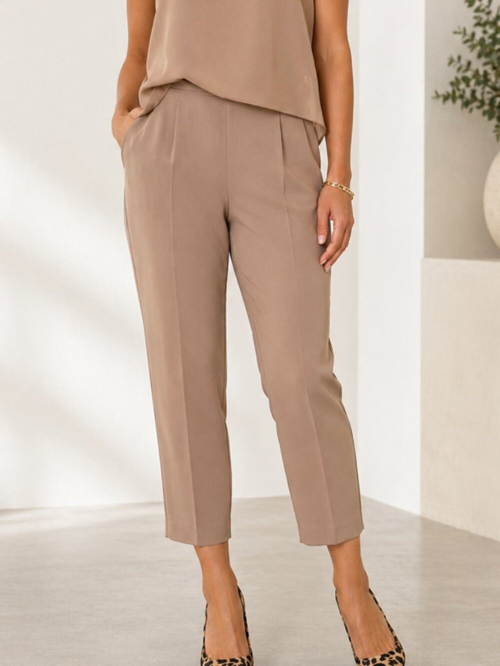 261398 Knit Pant Capri in Carmel by FRANK LYMAN